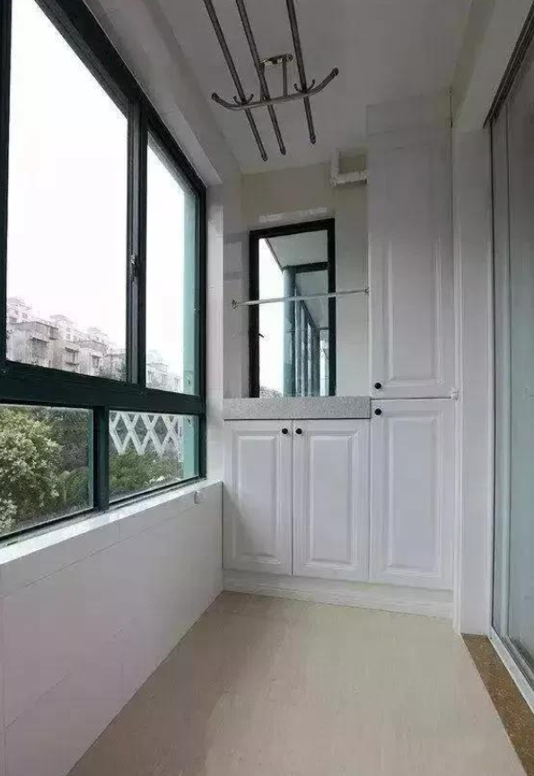 23楼层的客厅阳台窗户怎么弄-第2张图片