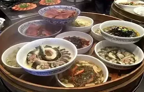 中式快餐:明档该怎样摆,怎样设计?-第2张图片 中式快餐:明档该怎样摆,怎样设计?-第2张图片